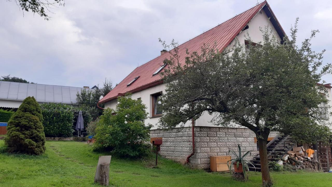 Apartamento Prague Zbraslav Old Garden Exterior foto