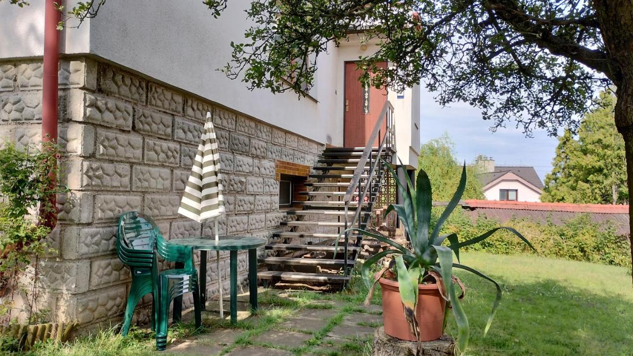 Apartamento Prague Zbraslav Old Garden Exterior foto